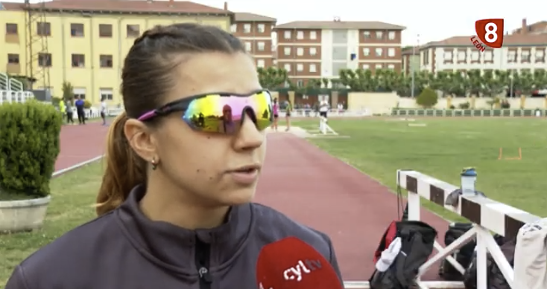 LA JORNADA (11-06-25) Buceadores de SubLeón, limpieza fondos marinos con ONG Oceánidas